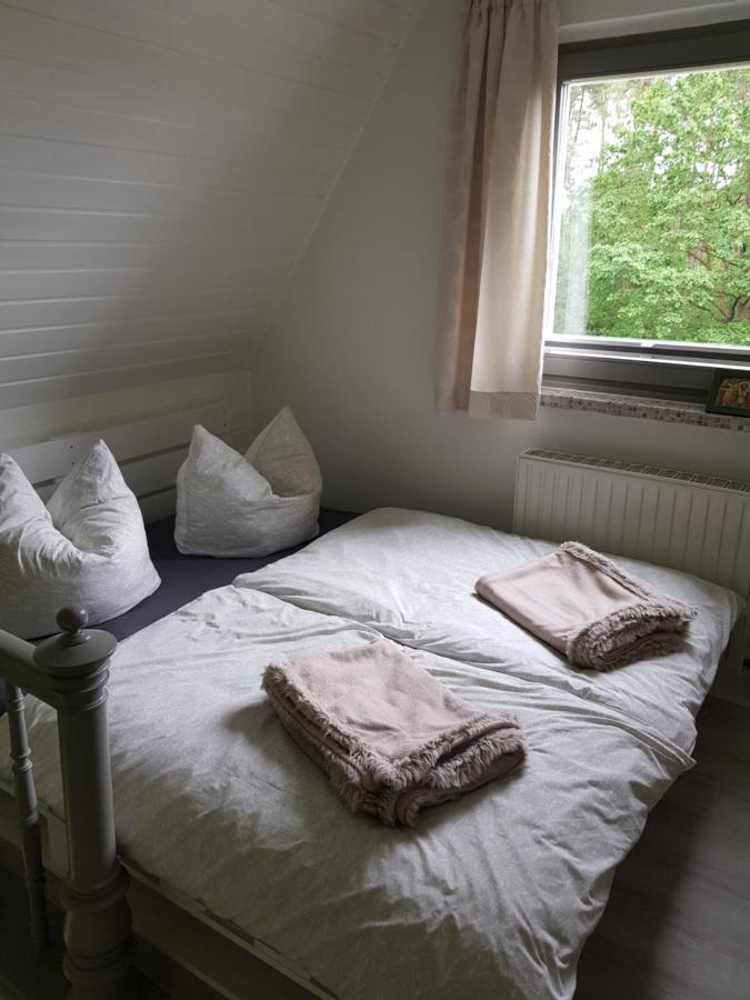 Gemuetliches Ferienhaus In Seenaehe Sewekow Εξωτερικό φωτογραφία